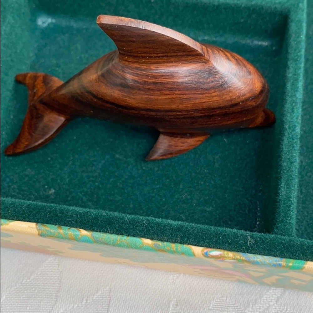 Hand carved wooden dolphin - VINTAGE